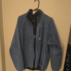 Patagonia Men's Fleece Jacket in Soft Blue